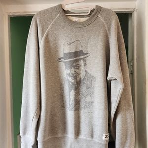 Yardy: men's with old gangster imagegray sweat shirt.